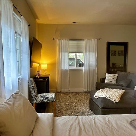 Sonia'S Guest Suite In Montesano-Gateway To Olympic National Park Exterior photo